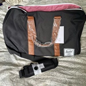 Herschel Novel Duffle